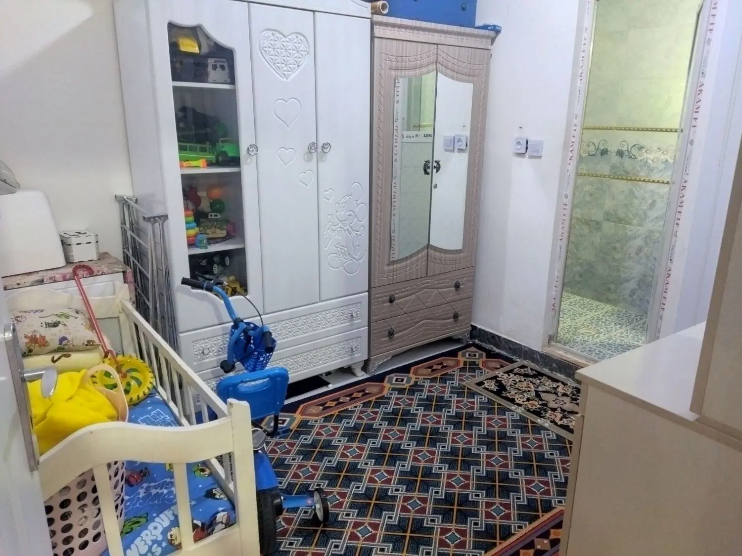 منزل فروشی کشمیری