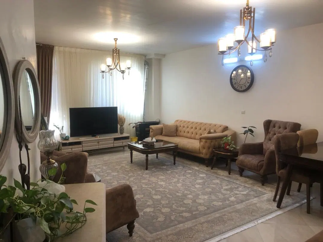 واحد همکف ۹۰متره