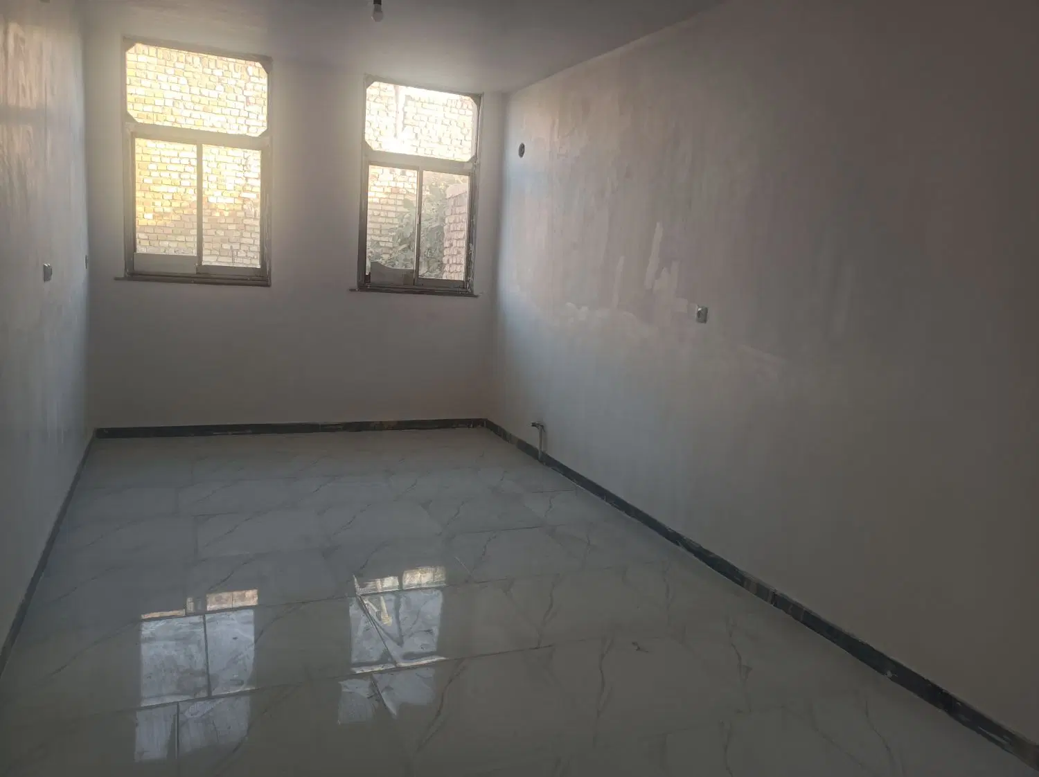 ساختمان دو طبقه 20متری شهدای صفری قیمت مناسب