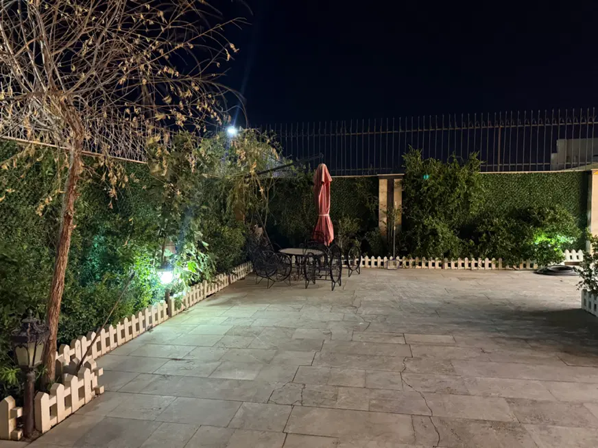 باغ ویلای ۳۰۰ متری با استخر خیابان مفتح