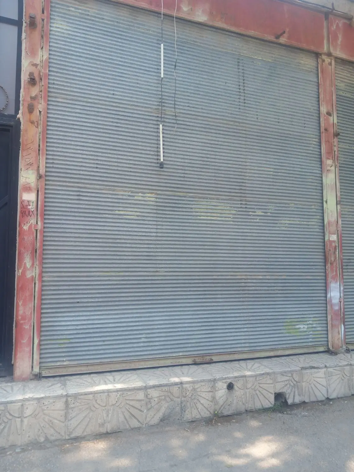 اجاره مغازه در وحدت
