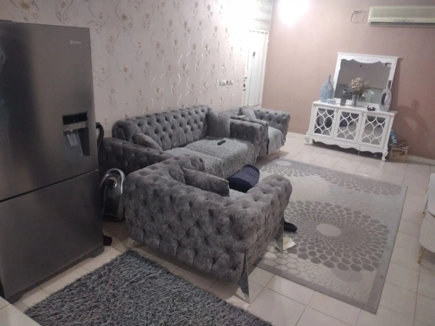 یک واحد آپارتمان از چهارواحده