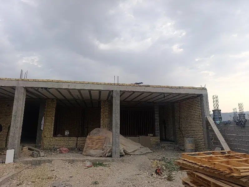 فروش خانه ویلایی نیمه ساخت(بازرنگ)