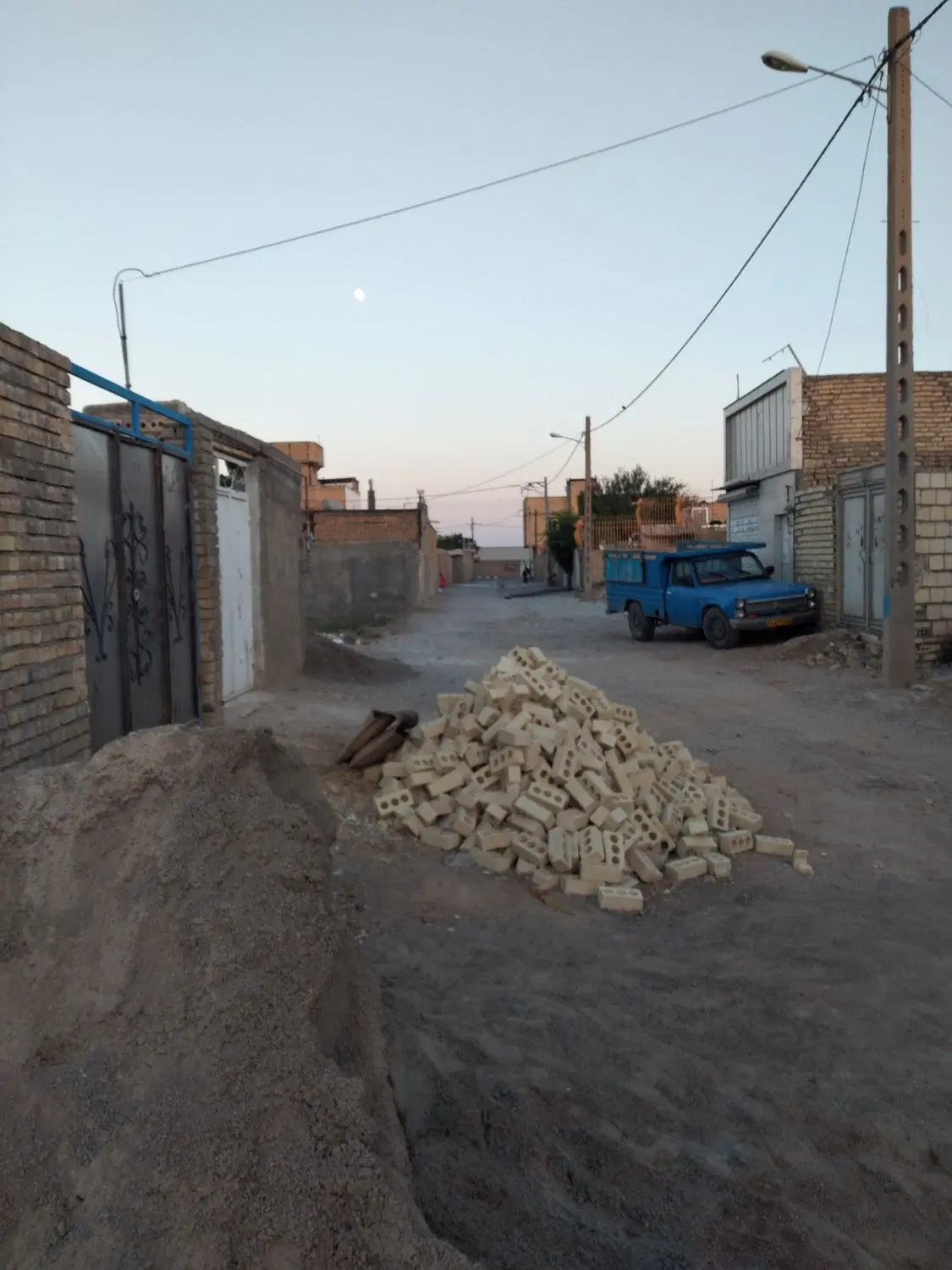 خانه 95 متری سفتکاری شده