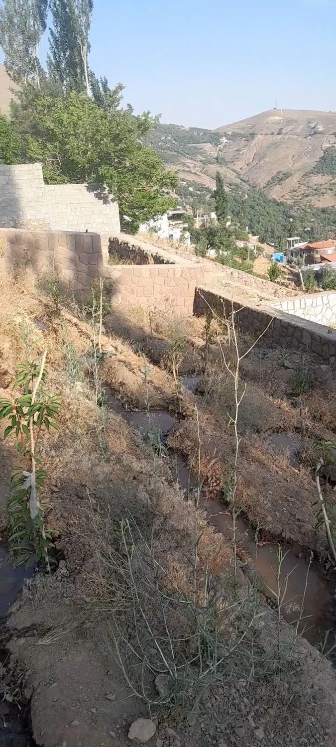 زمین فروشی