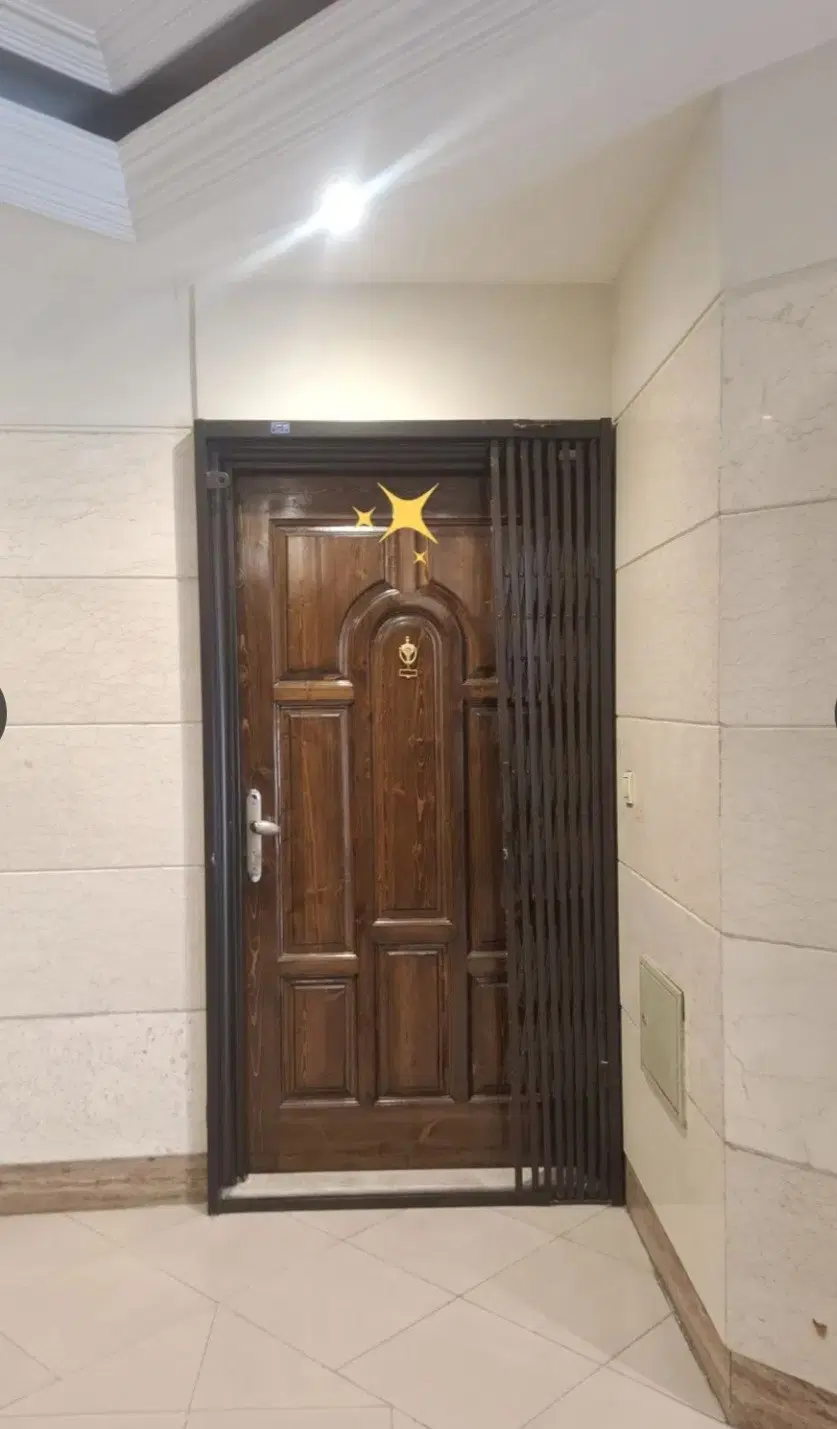 آپارتمان ۶۷ متری (موقعیت و کاربری اداری)