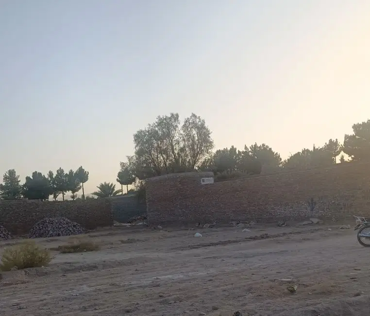 زمین فروشی کشاورز