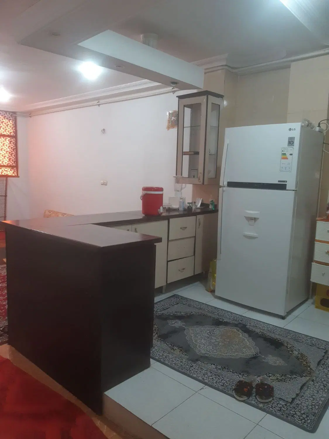 فروش ۷۱ متری  باشگاه