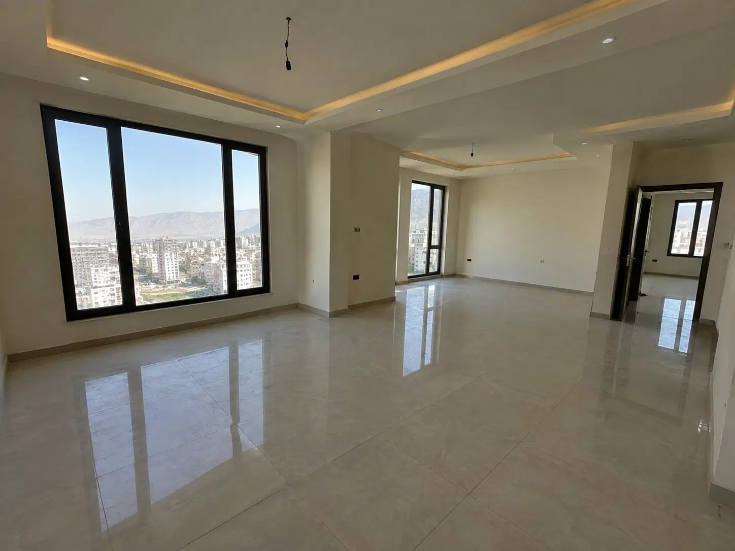 دو خوابه ۱۲۰ متری داماهی