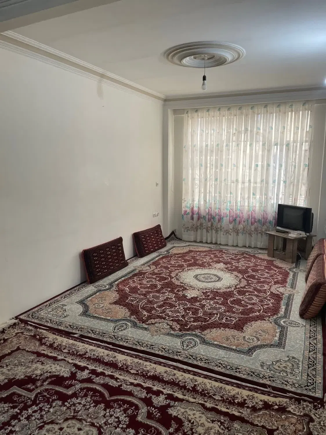 خانه طبقه دوم