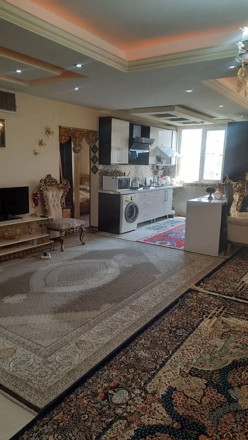 ۱۱۰ متر هست ساله دوخوابه فول لاکچری