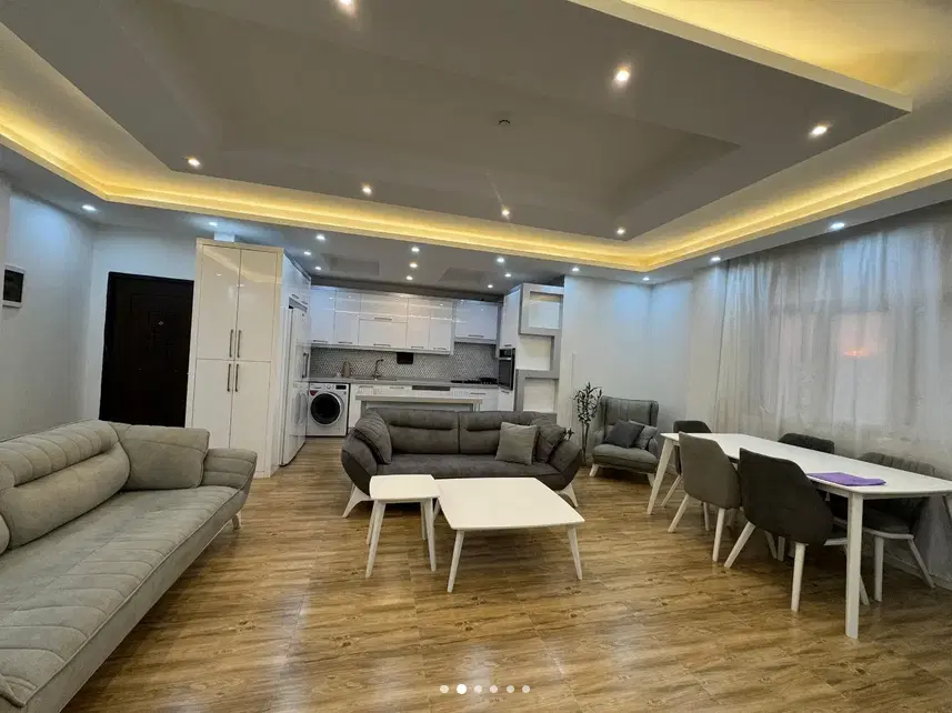 ویلایی 2 طبقه _ قابل سکونت _ زیتون کارمندی