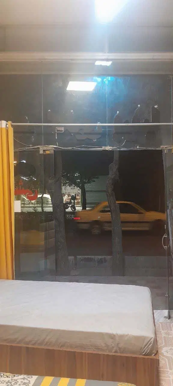 فروش مغازه تجاری در بازار مبل رهنان