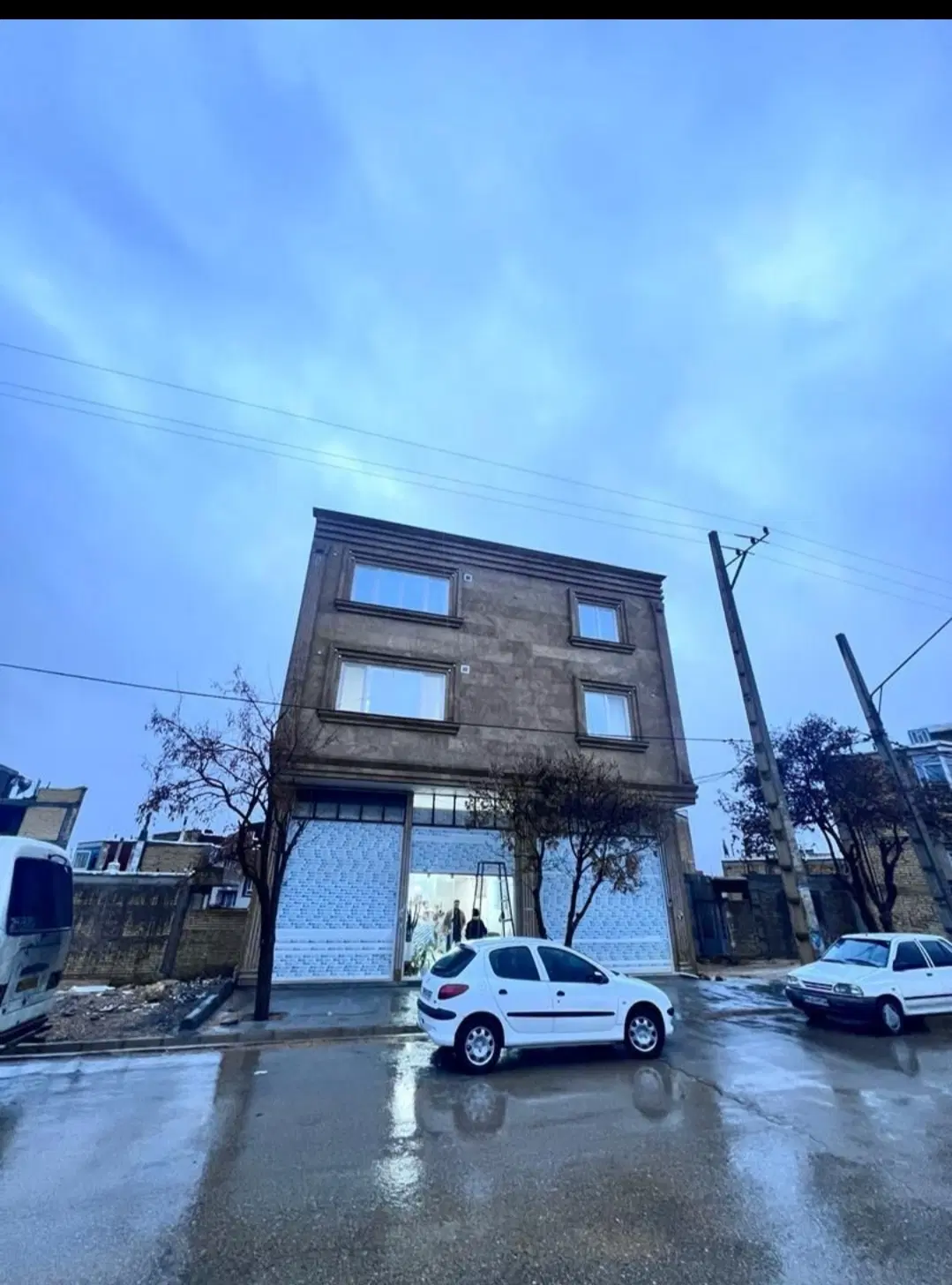 مغازه نوساز 28 متری اردکان شهرک شهید قاضی