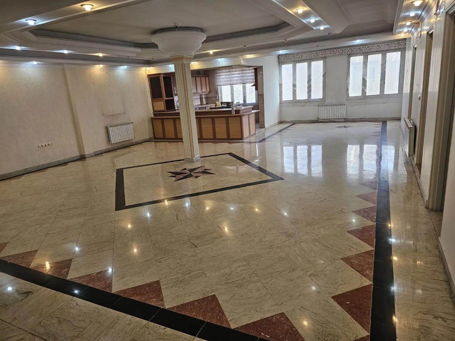 ۲۸۵ متر_تک واحدی_اجاره ویلایی