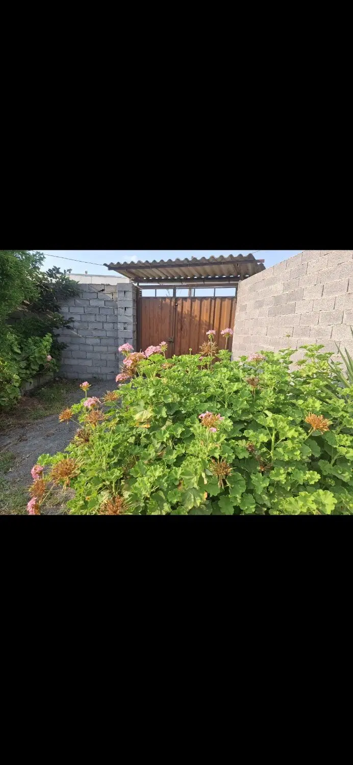 ویلای ۲۴۰ متری
