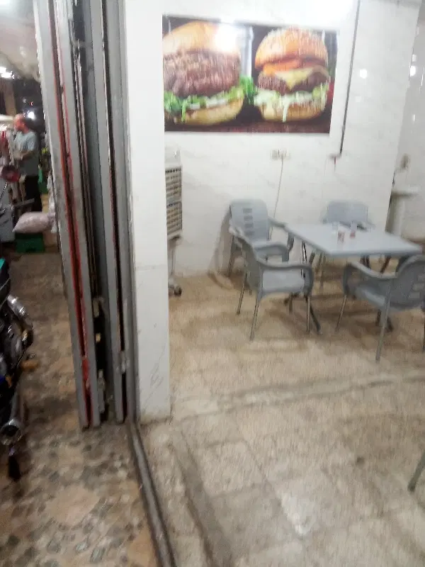 مغازه و واحد مسکونی ۸۰ متری اسدآبادی (۱۴ متری)
