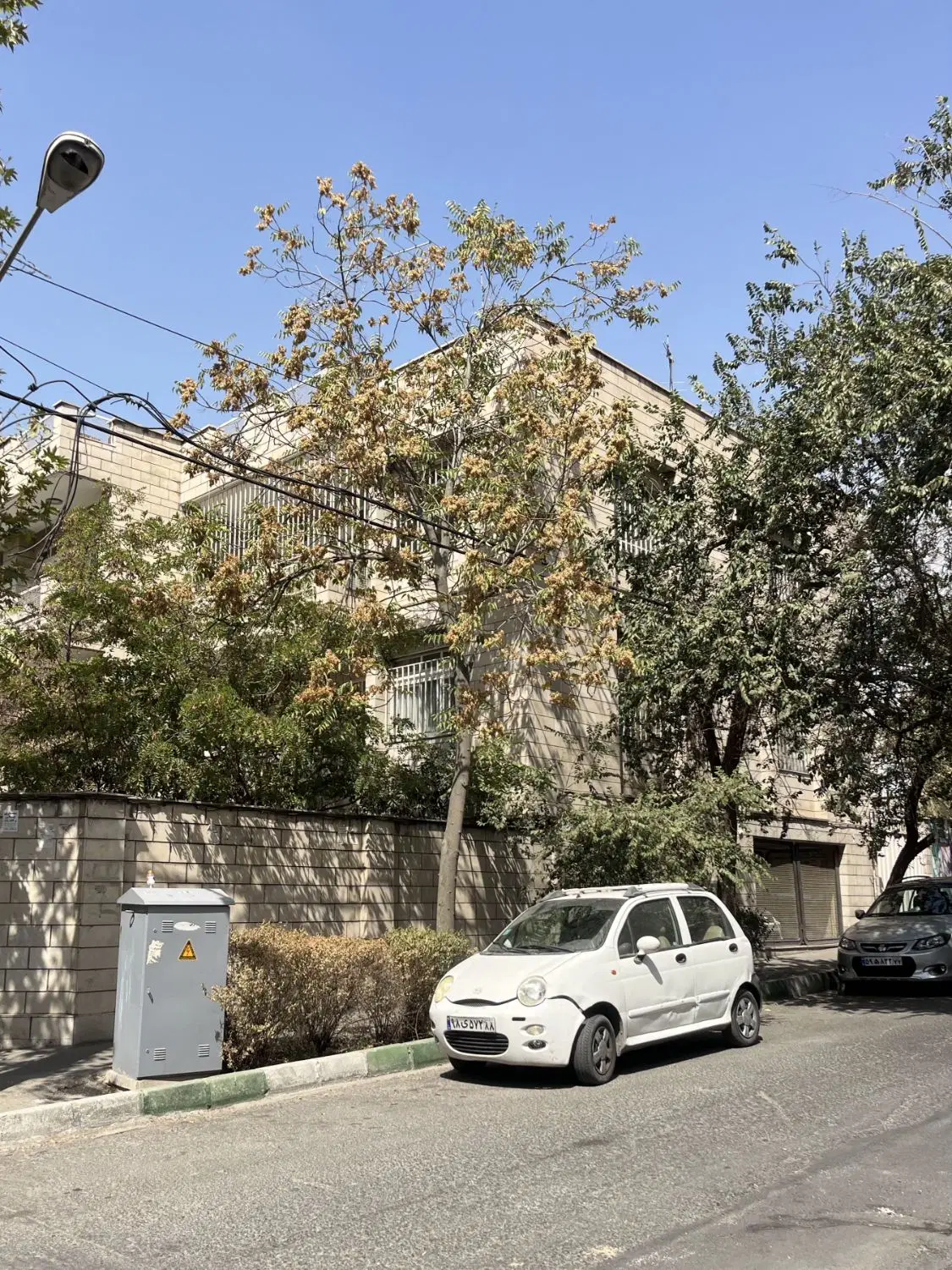 ۱۳۳ متر آپارتمان ، قدرالسهم دار ، پاسداران