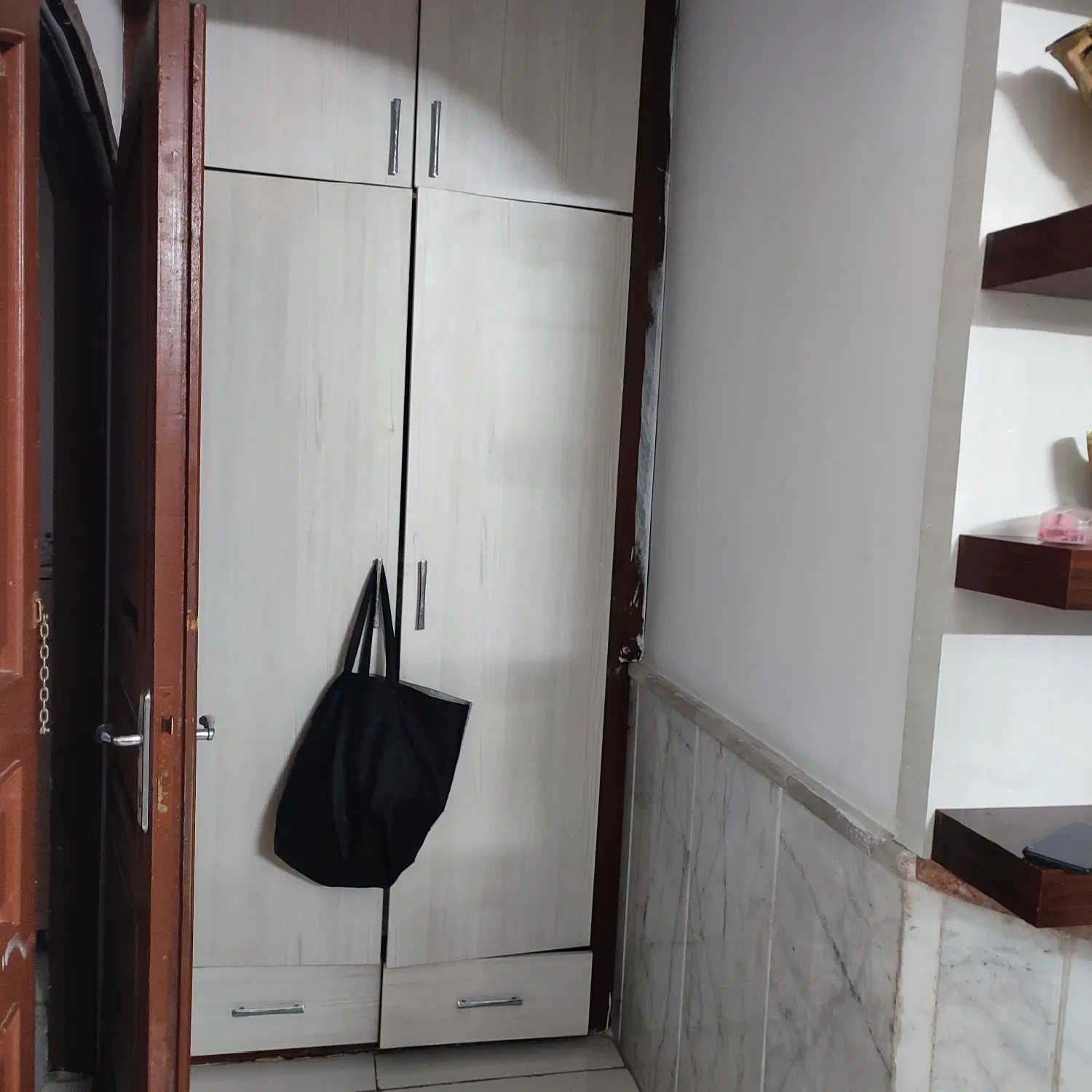 همکف۲خوابه‌باپارکینگ اختصاصی