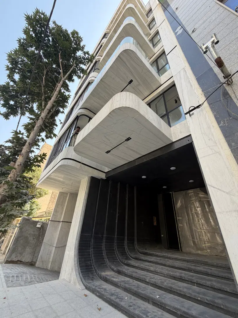 مدیر فروش رسمی هولدینگ ساختمانی گارنت_امید خاکی