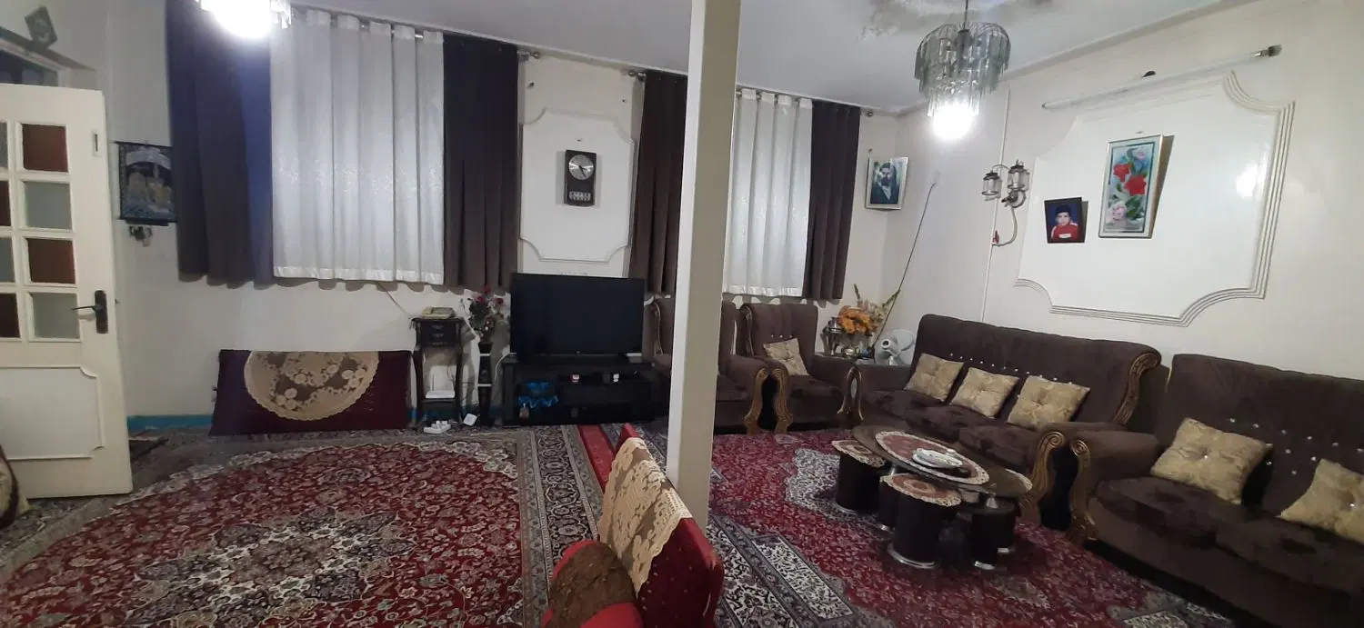 ویلایی ۲۰۰متر بلوار نهضت _ هلال احمر