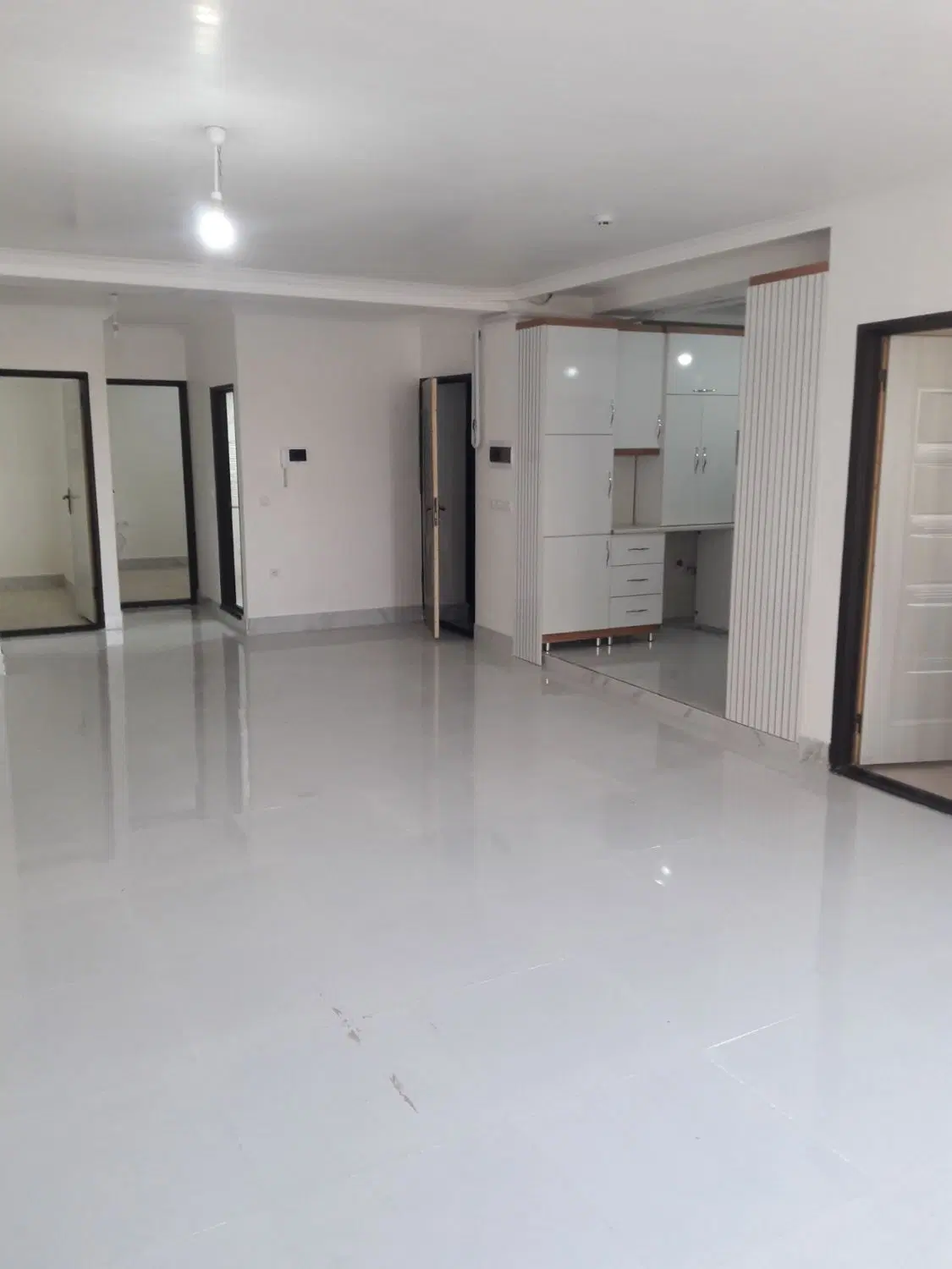 کرایه آپارتمان ۱۳۲ متری سه خوابه