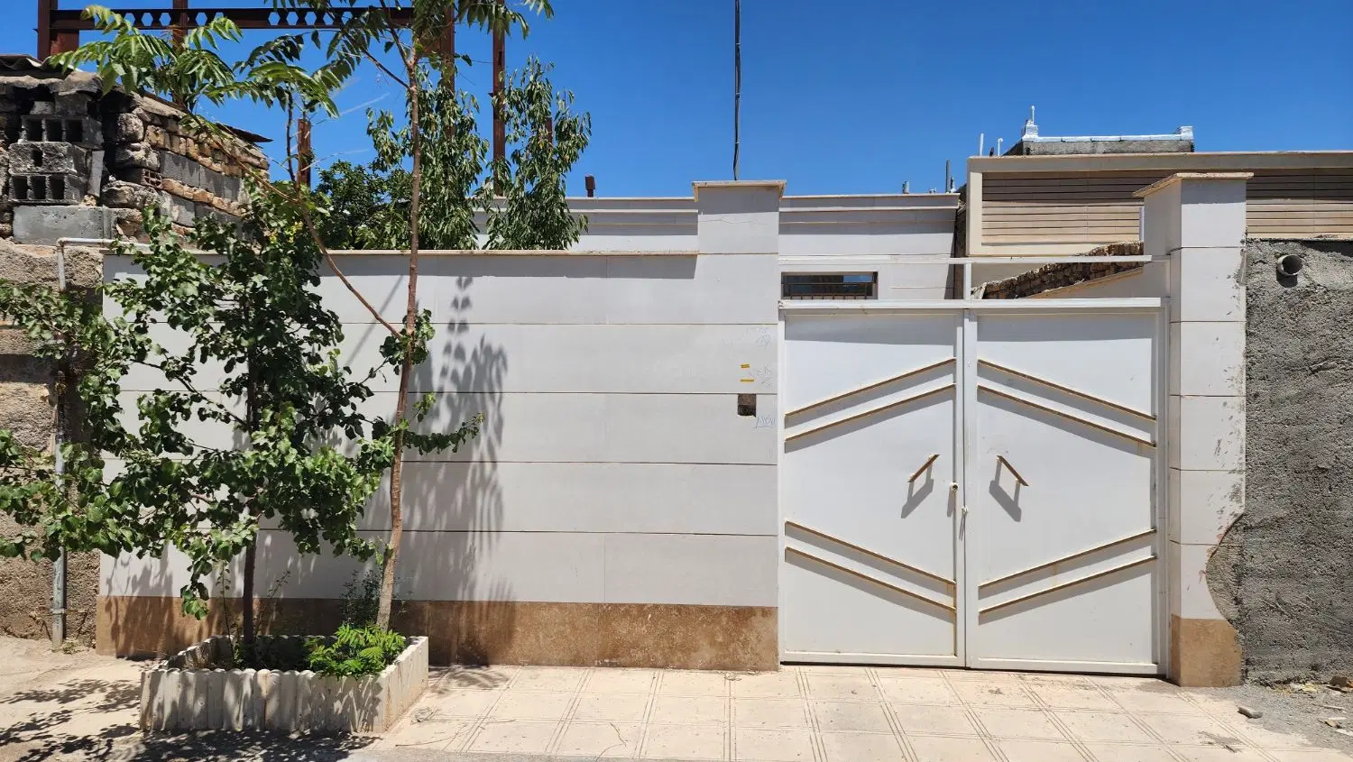 ویلایی ۹۰ متری