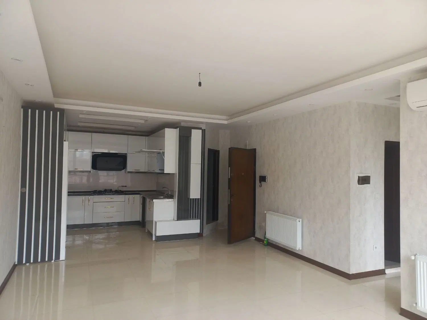 آپارتمان دو خواب فول امکانات خیابان طالقانی