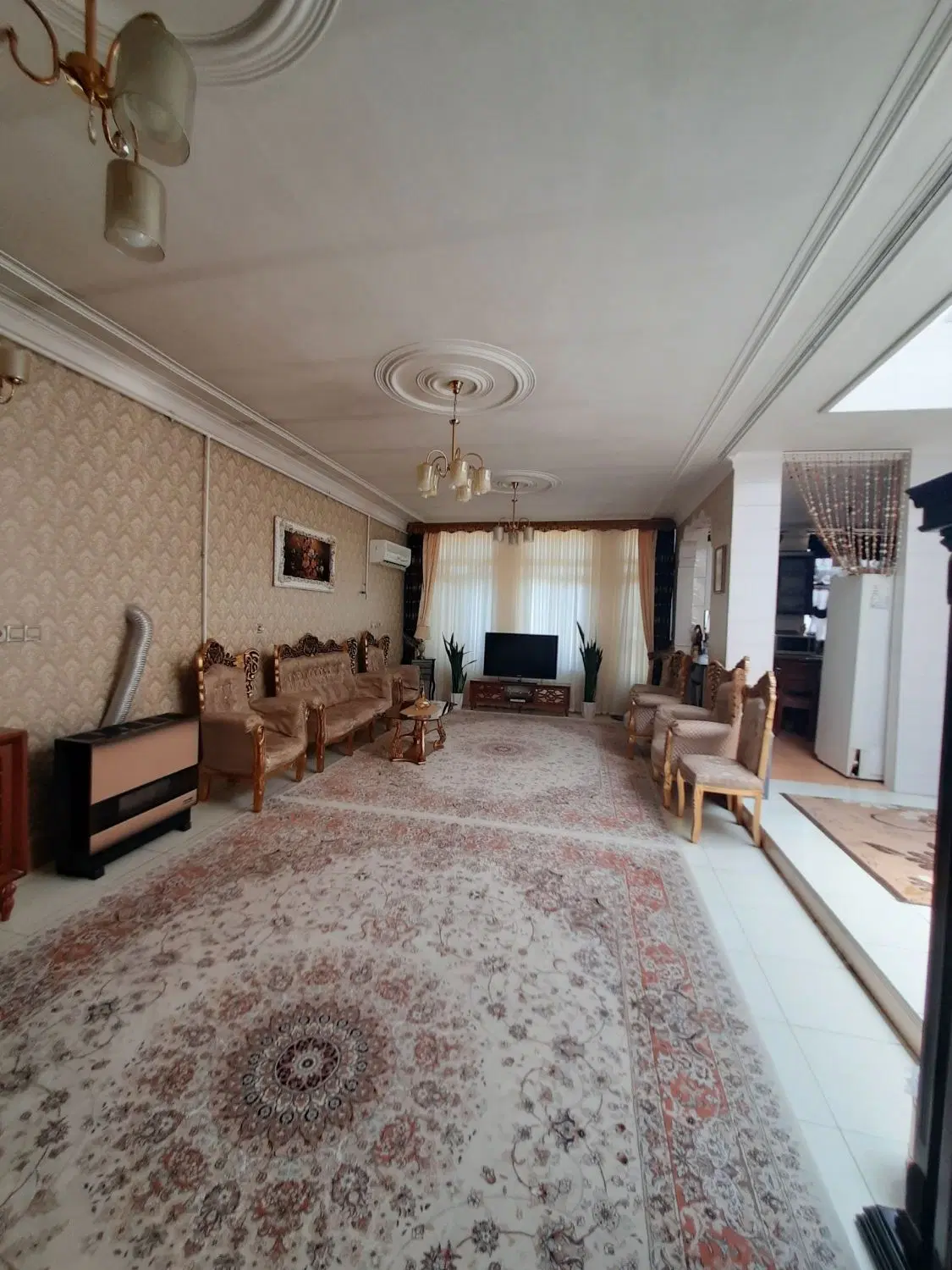 خانه ویلایی جنوبی دو طبقه شهرک بسیج فاز ۱