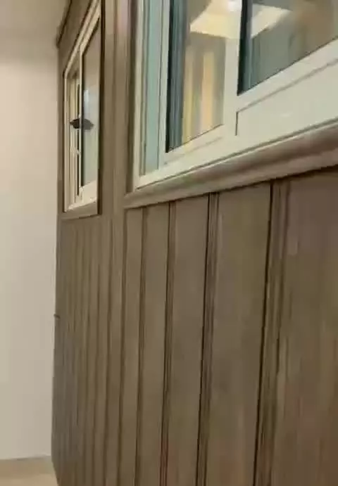 2واحد مجزادر یک ساختمان ناصرخسرو34