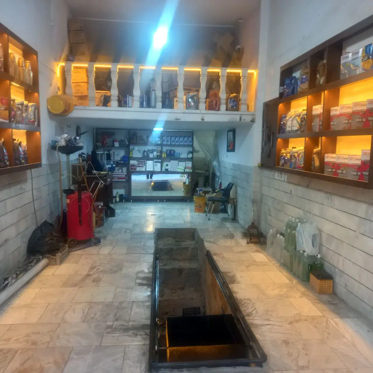 ۱۳ محرم ، ۵۴ متری