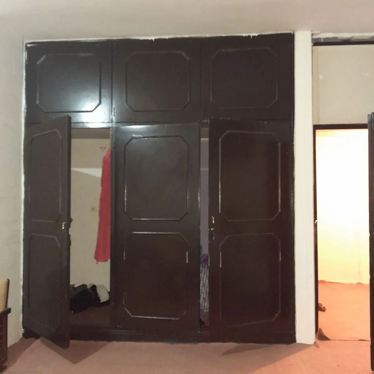 نیم طبقه بدونه نم رطوبت ۶۰متری