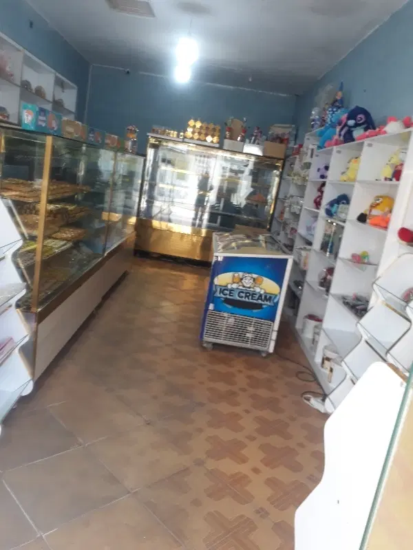 یک باب مغازه ۳۰ متری