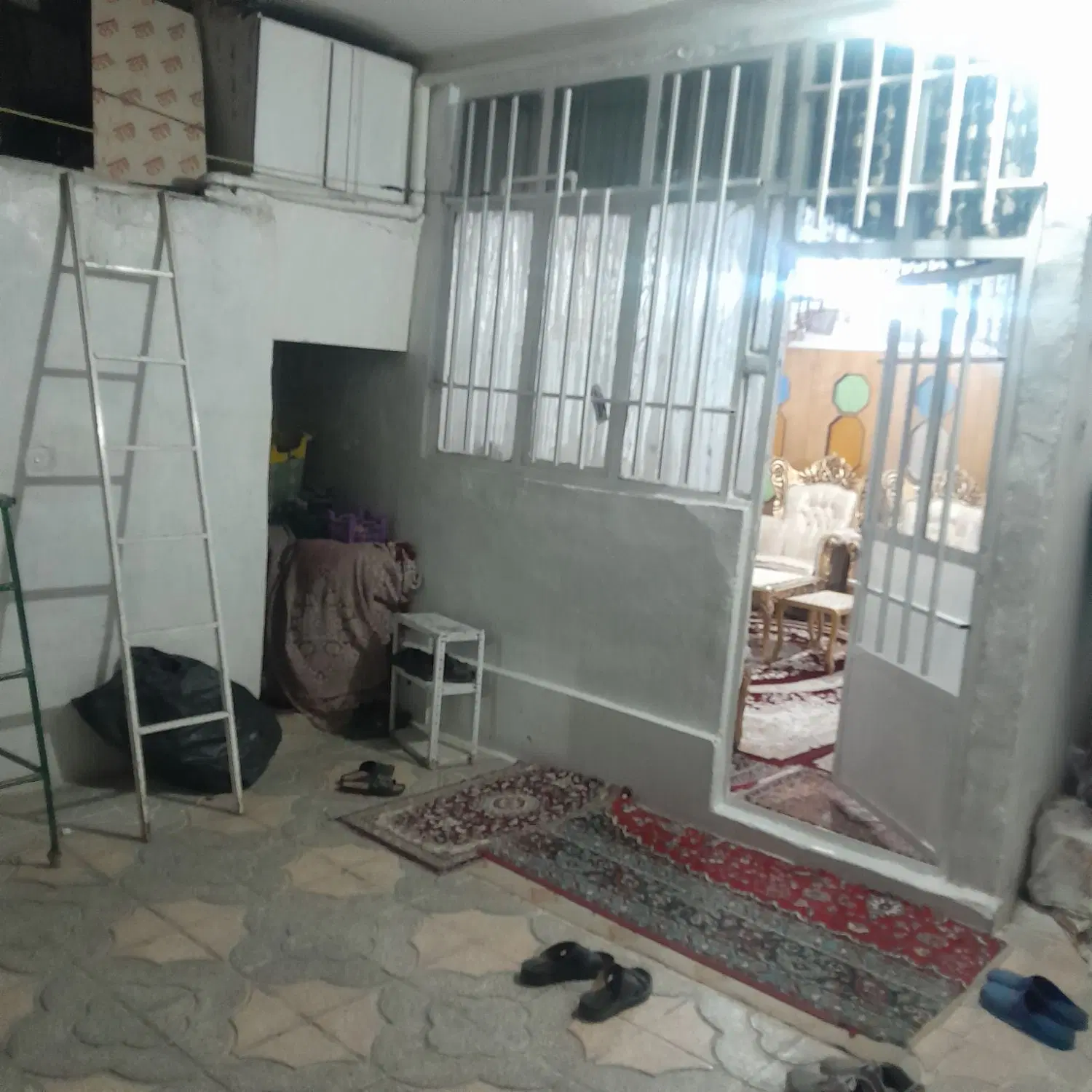 خانه فروش خانه ویلایی صالحیه سی متری نگارستان ۸