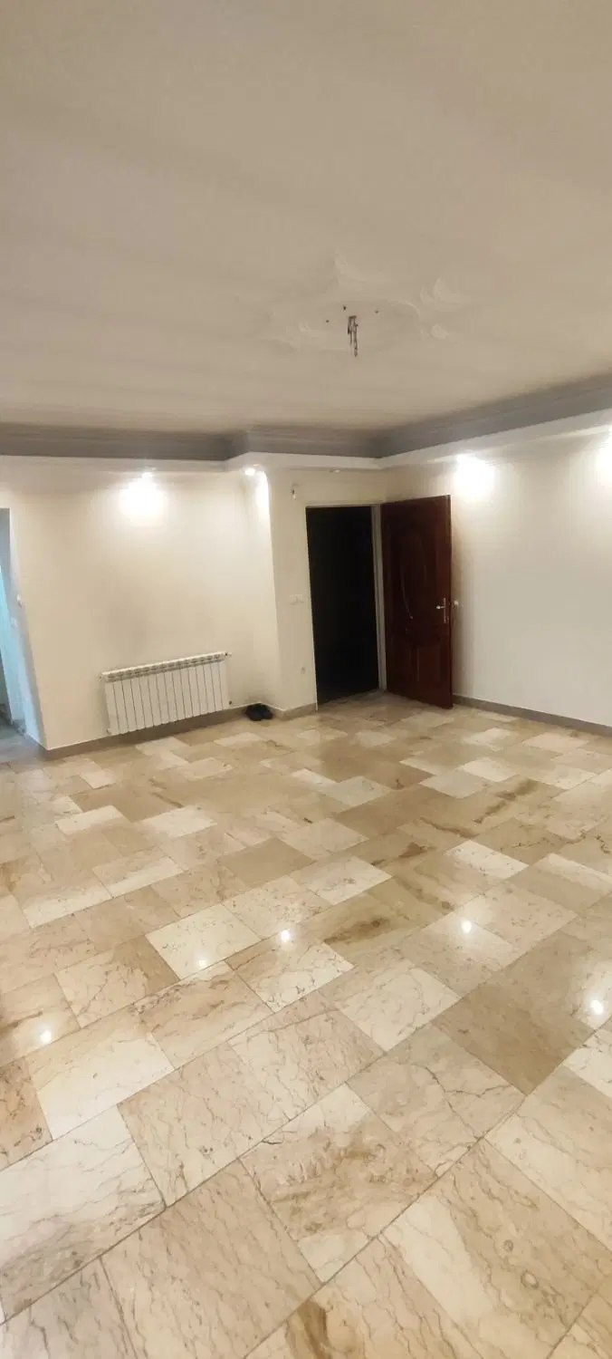 آپارتمان ۹۰ متری