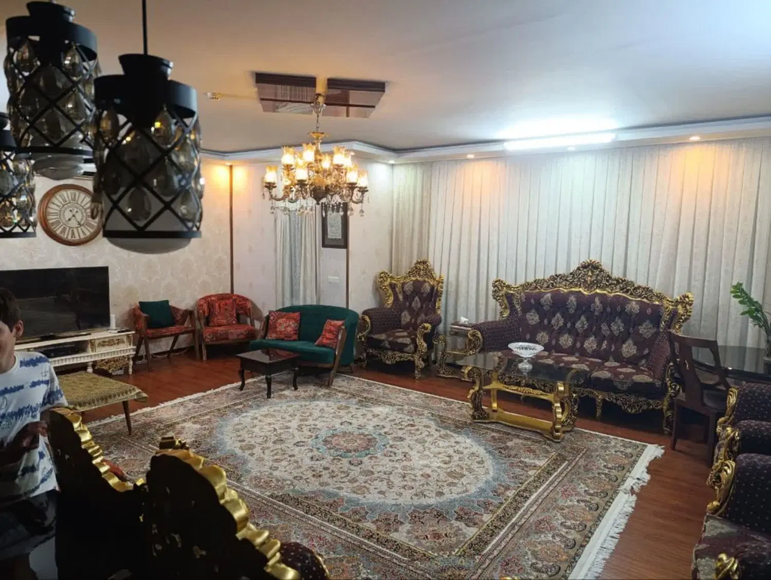 آپارتمان ۱۶۵متر  ،۳ خواب ،مستقلات