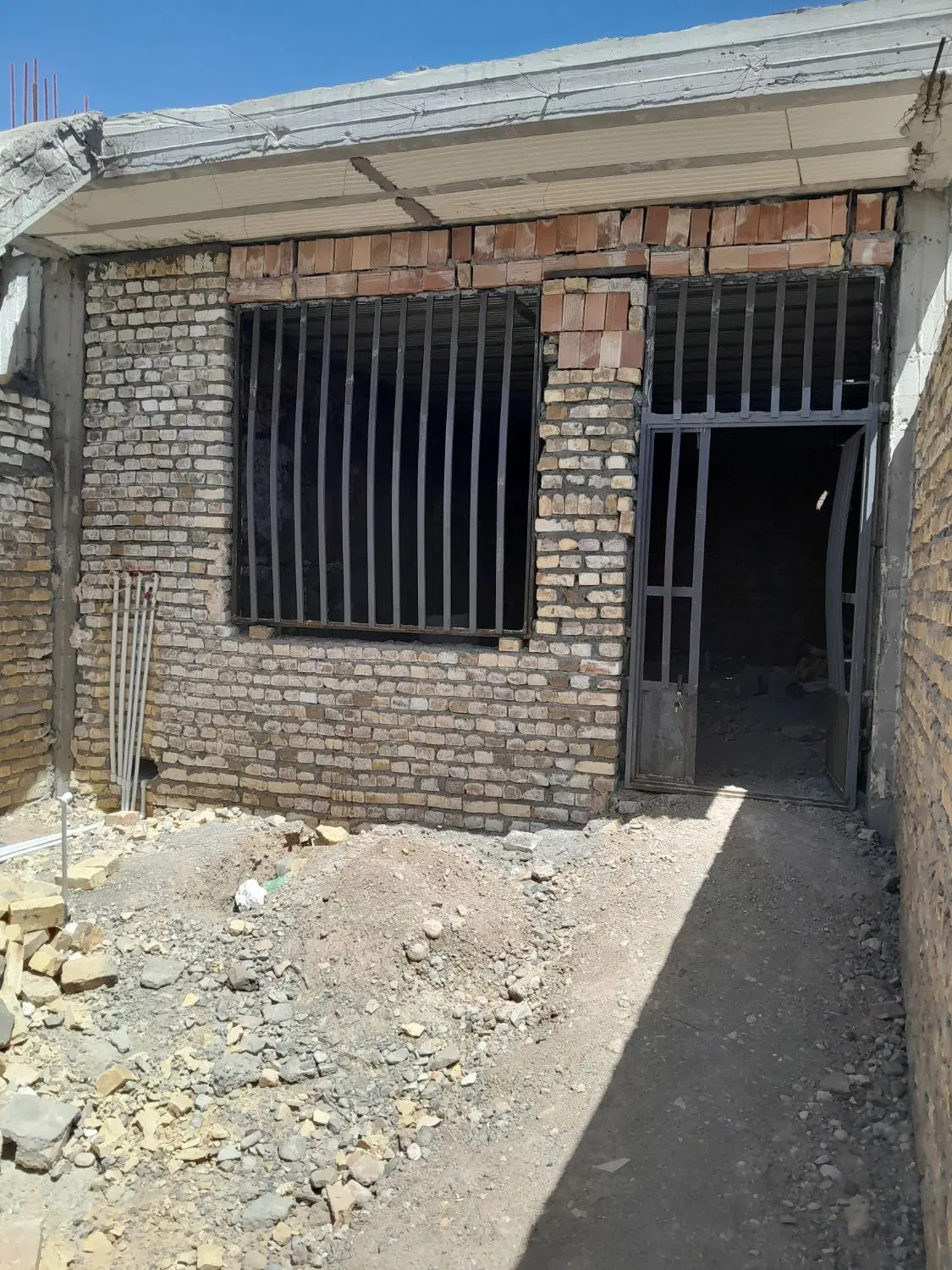 خانه نیمساز شنارژی بسیار مستحکم