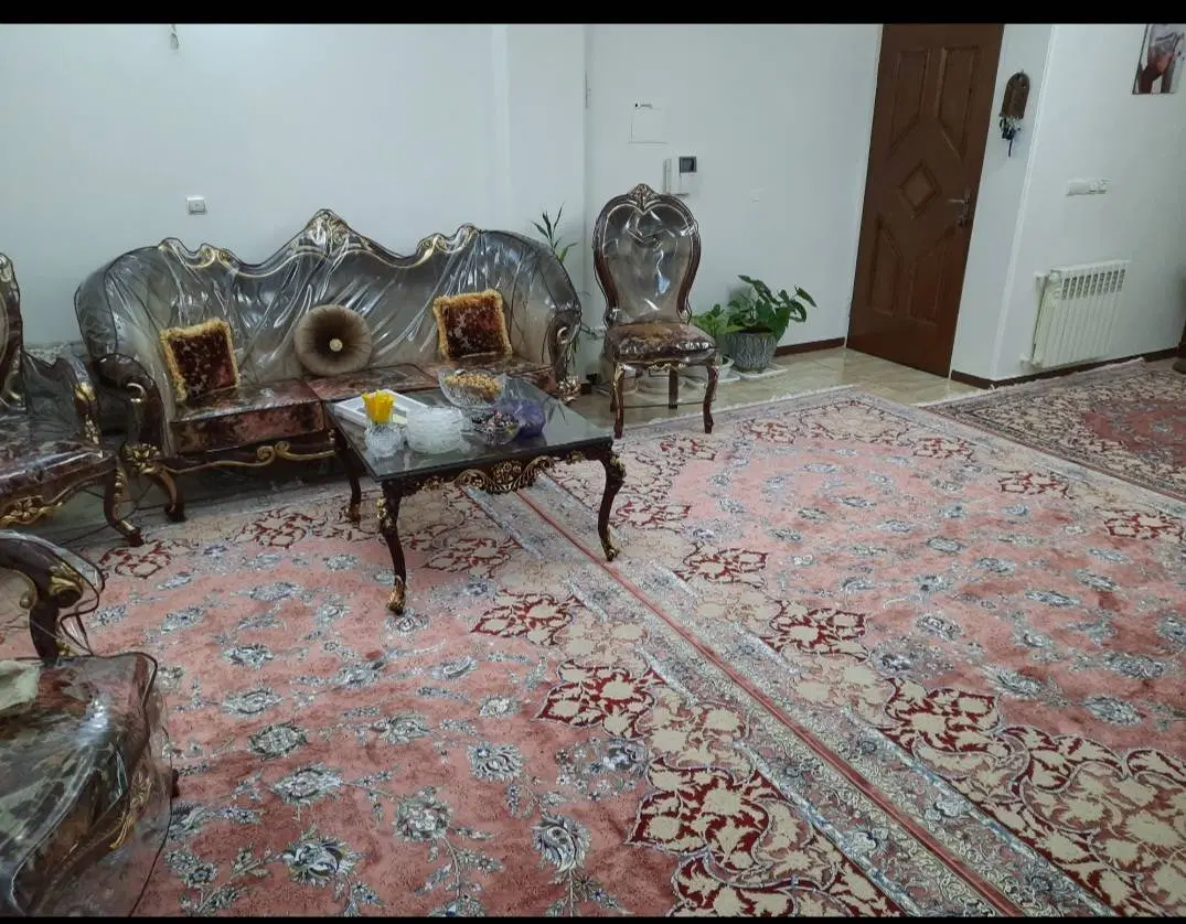 واحد 82 متری تهرانپارس، کوی ارغوان