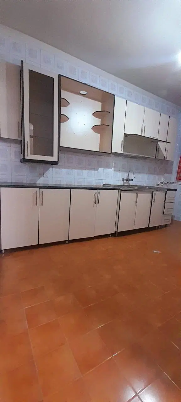 ملک دربستی