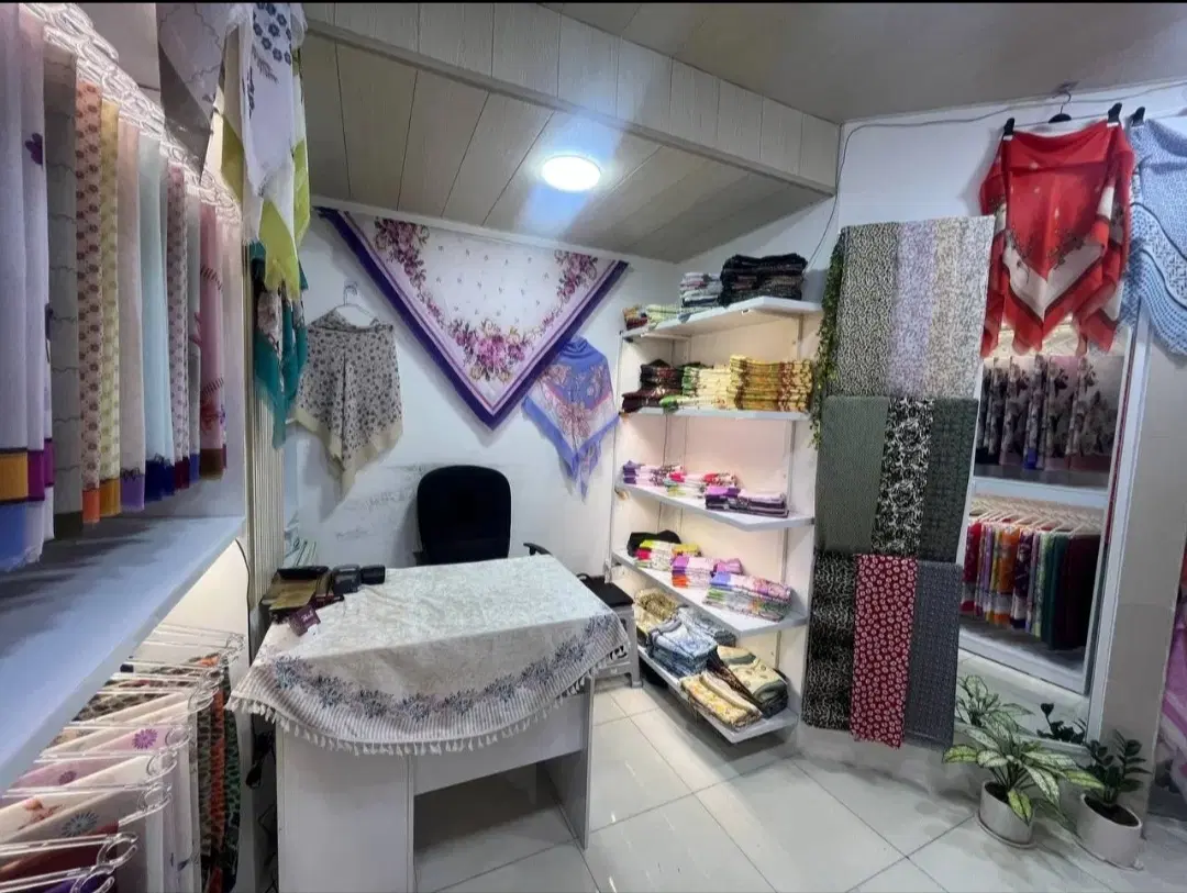 فروشی مغازه تجاری،ابتدای خ بعثت غربی