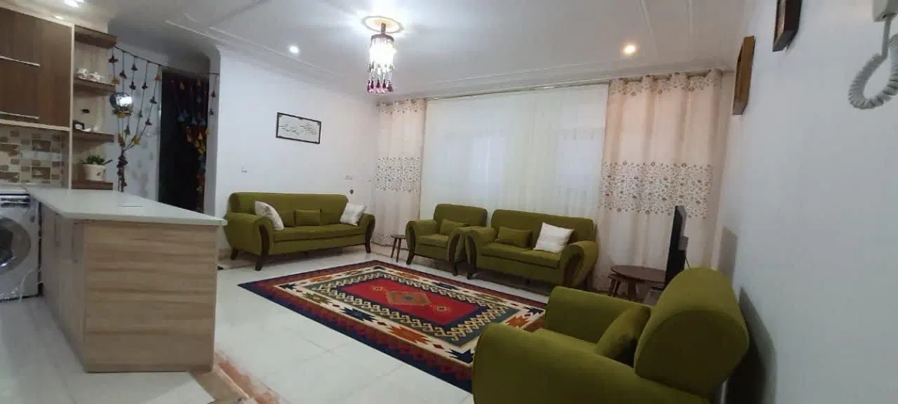 اجاره طبقه بالا میدان باهنر