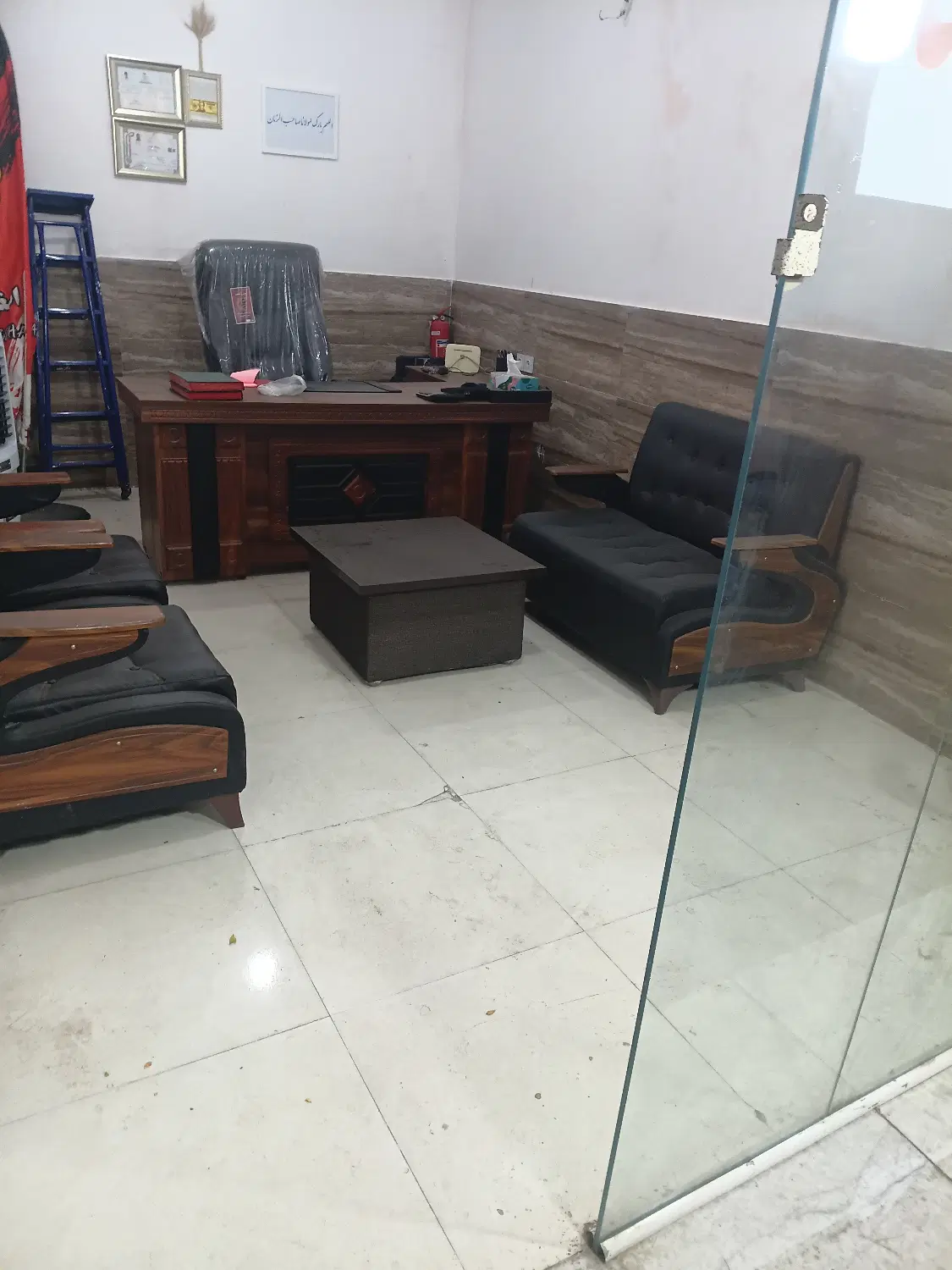 اجاره مغازه ۱۵ متری شکری ۱۳