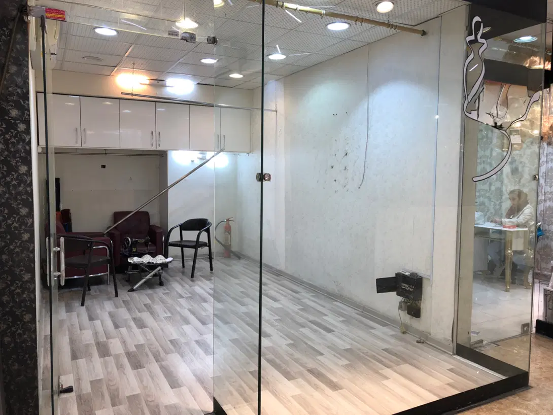 ۱۸ متر مناسب پارچه عروس و لباس عزوس