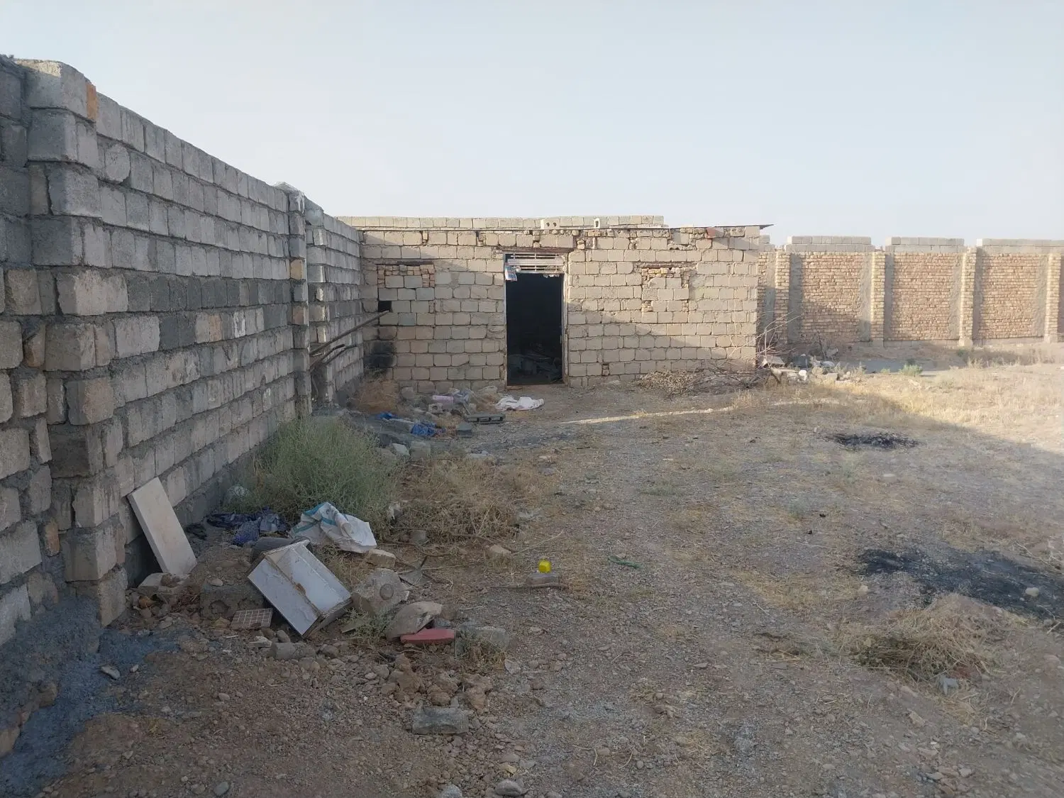 زمین باغی  با آب جلال اباد