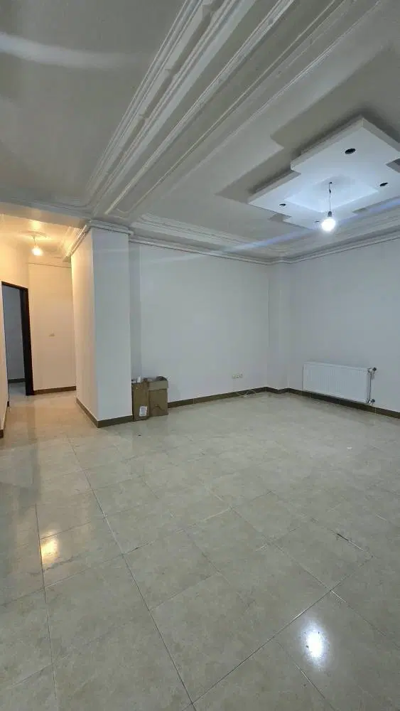 آپارتمان ۹۵متری پارکینگ اختصاصی بر اصلی دانشسرا