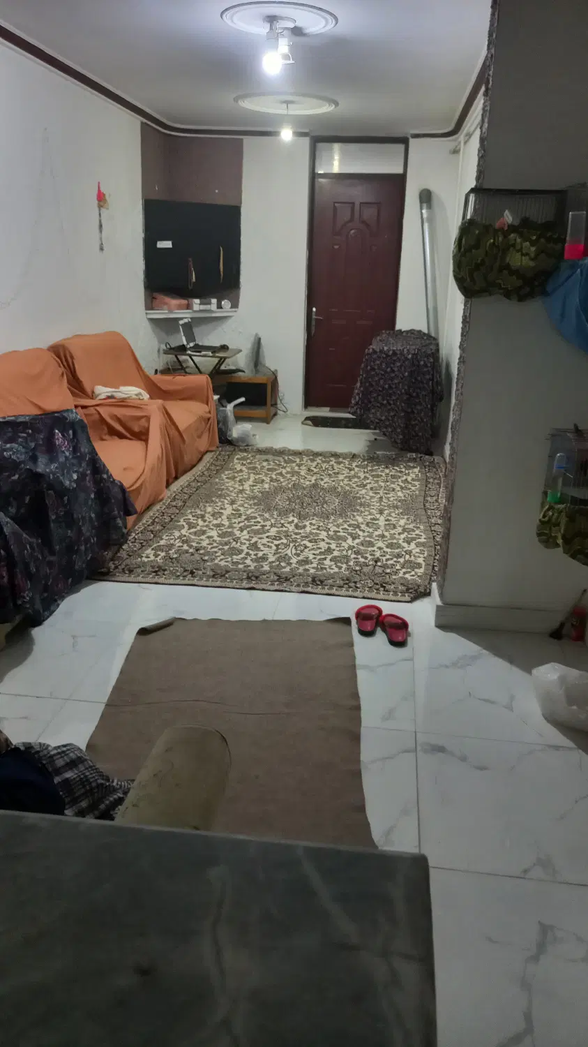 اجاره خانه ۷۵متری  حمیدیان دارای حیاط و انباری
