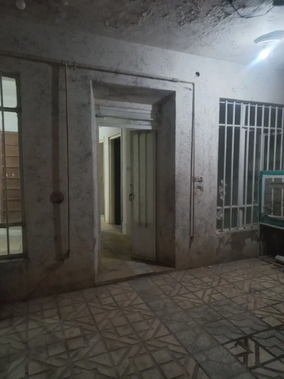 طبقه همکف