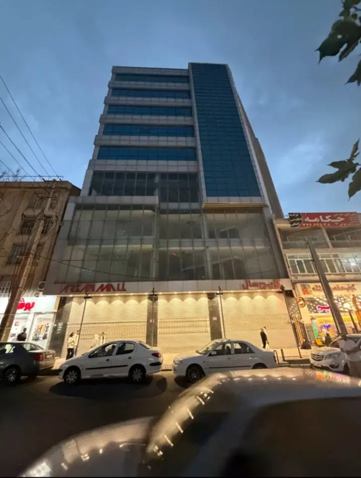 ۵۰۰۰هزار متر اداری فلت