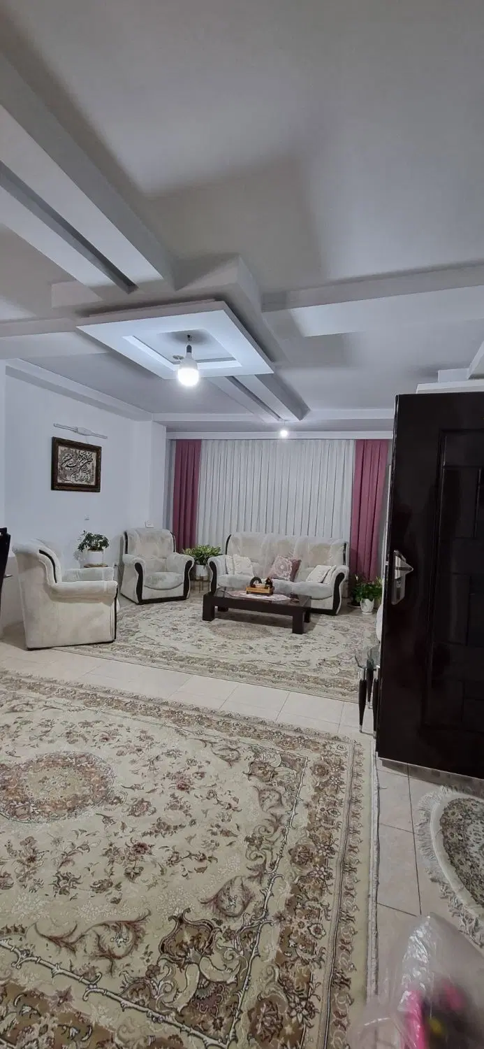 فروش ۹۴ متر شاهد۳ سند تک برگ (قیمت کاسبی)