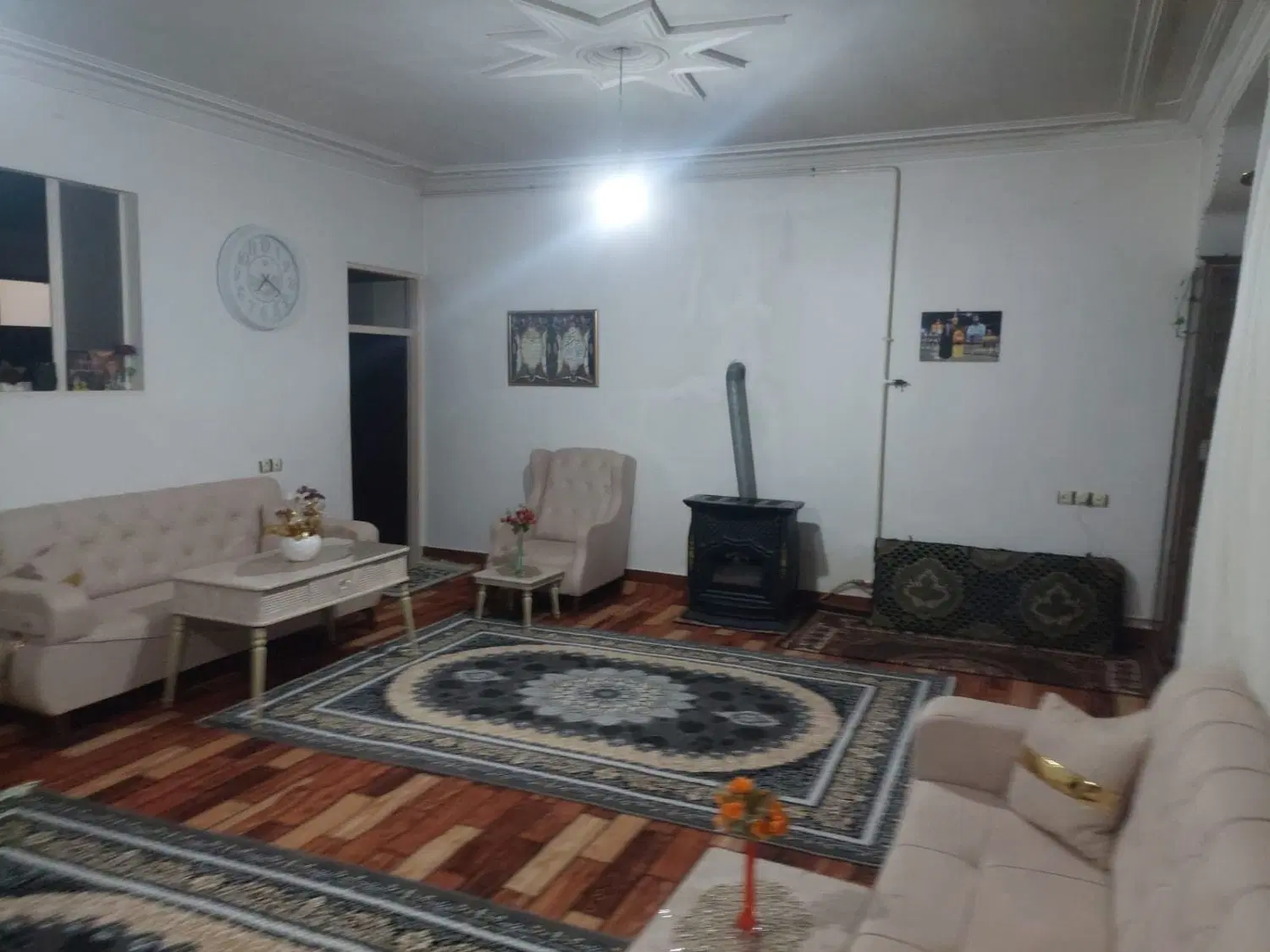 فروش خانه مسکونی حیاط دار